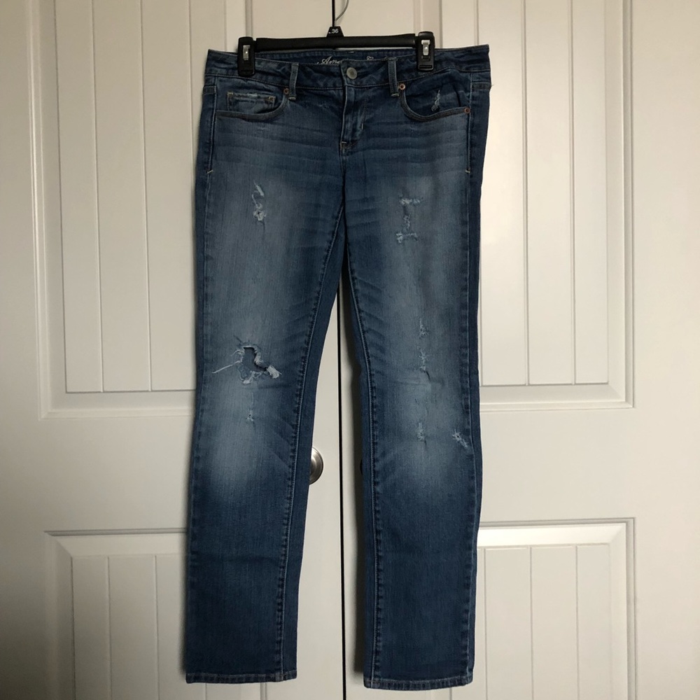 AE distresses skinny jeans